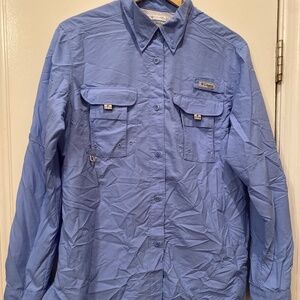 Columbia blue Women’s long sleeve size medium.Like new $8